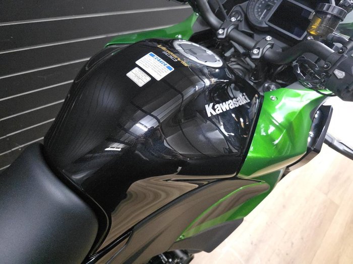 2026 Kawasaki VERSYS 1100 S Green