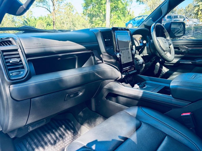 2022 RAM 1500 Limited RamBox DT MY22 4X4 Dual Range Bright White