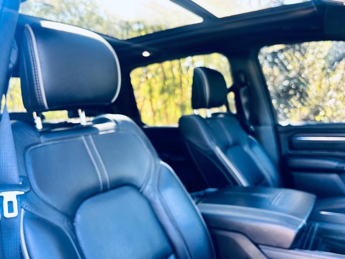 2022 RAM 1500 Limited RamBox DT MY22 4X4 Dual Range Bright White