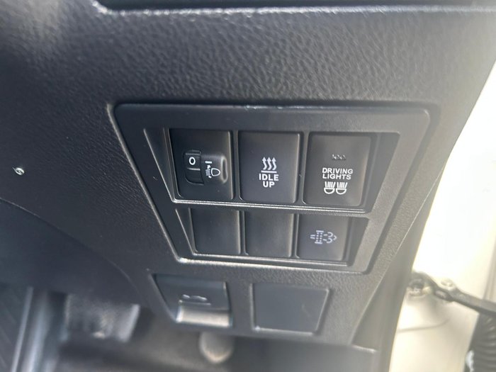 2020 Toyota Hilux SR GUN126R 4X4 Dual Range Glacier White
