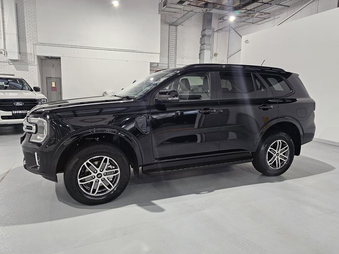 2025 Ford Everest Trend
