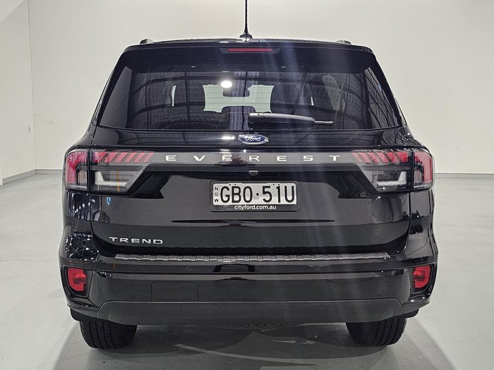 2025 Ford Everest Trend