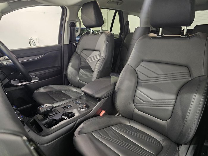 2025 Ford Everest Trend