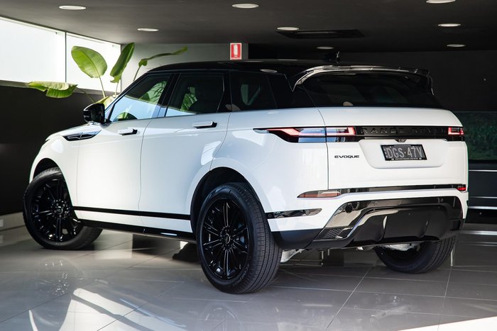2026 Land Rover Range Rover Evoque P250 Dynamic SE