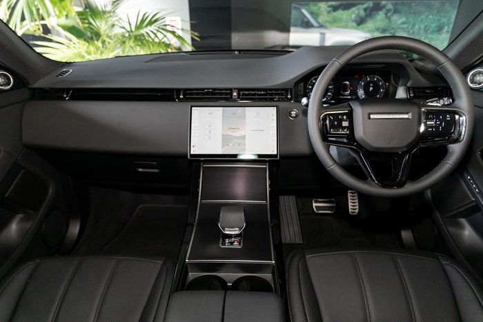2026 Land Rover Range Rover Evoque P250 Dynamic SE