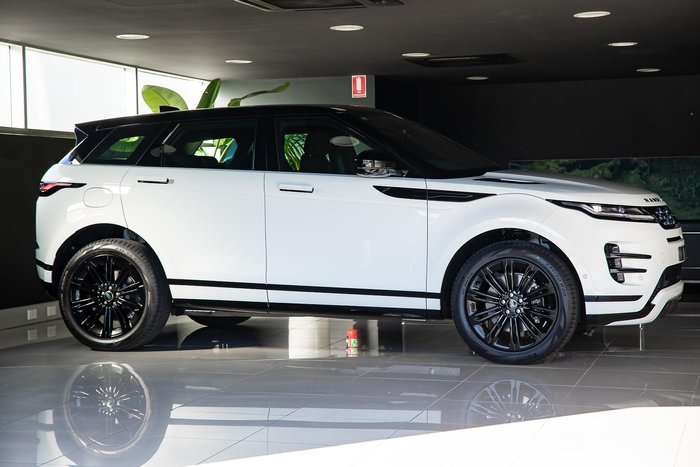 2026 Land Rover Range Rover Evoque P250 Dynamic SE
