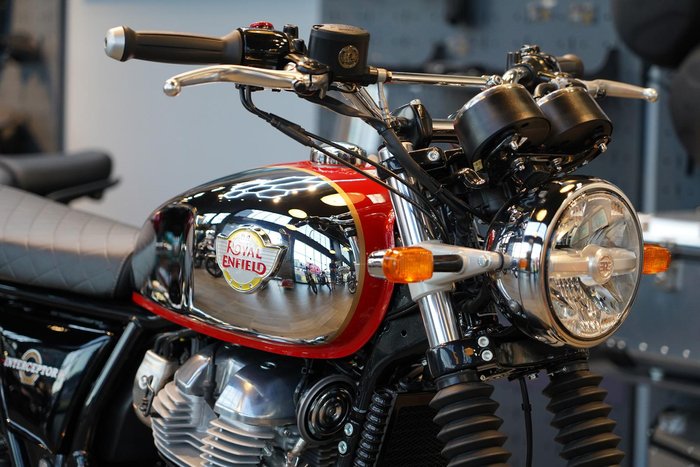 2026 Royal Enfield Interceptor 650 Chrome