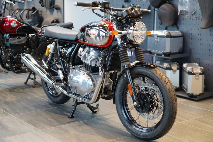 2026 Royal Enfield Interceptor 650 Chrome