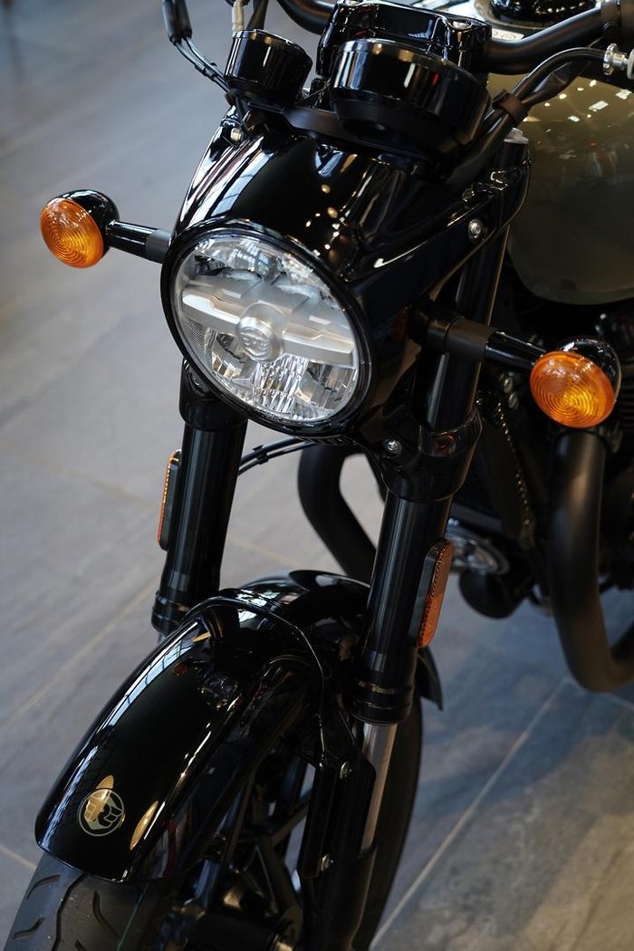 2025 Royal Enfield Shotgun 650