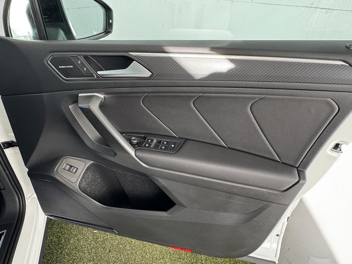 2024 Volkswagen Tiguan Wolfsburg Edition Allspace