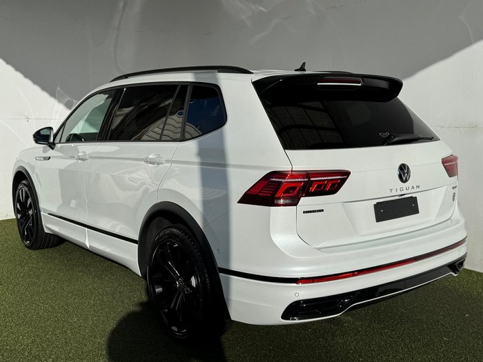 2024 Volkswagen Tiguan Wolfsburg Edition Allspace