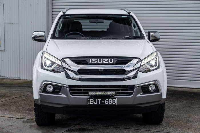 2020 Isuzu MU-X LS-T