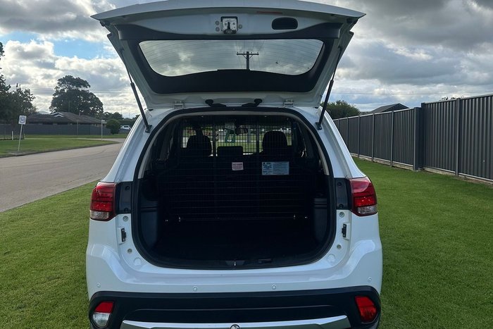 2015 Mitsubishi Outlander LS