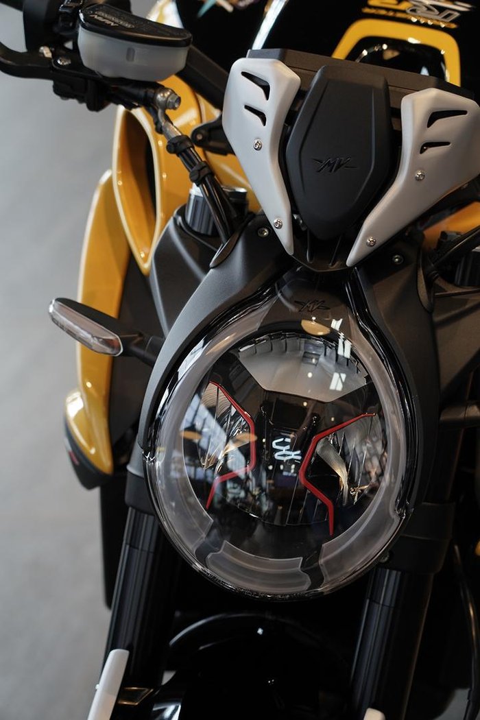 2024 MV Agusta Dragster 800 RR SCS