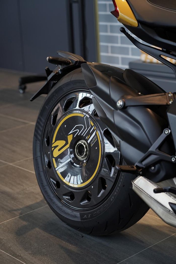 2024 MV Agusta Dragster 800 RR SCS