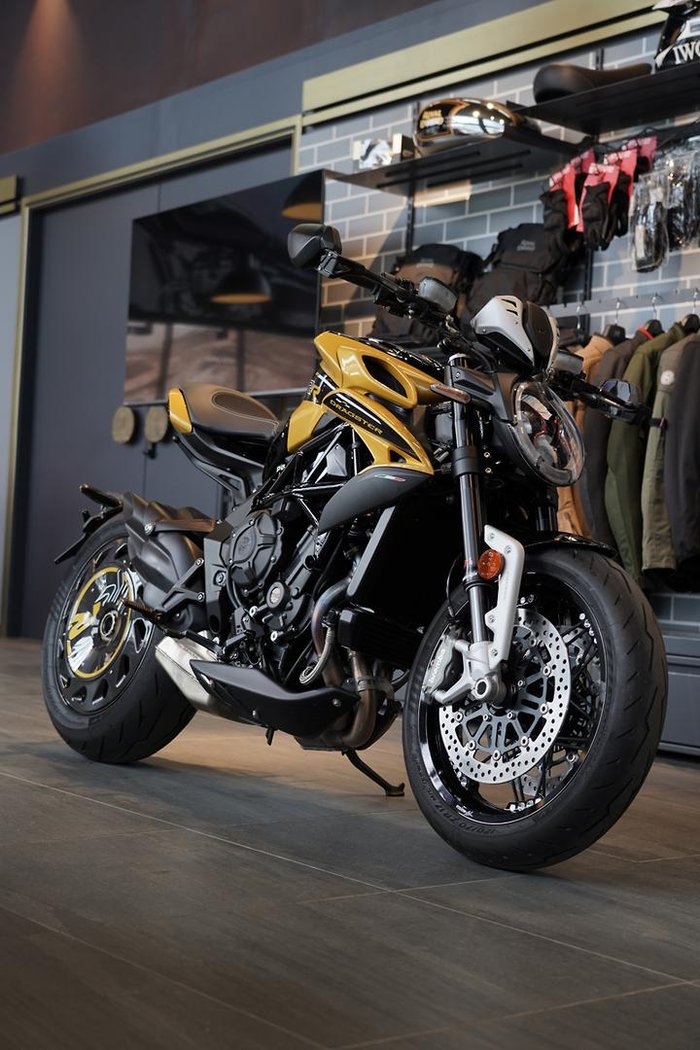 2024 MV Agusta Dragster 800 RR SCS