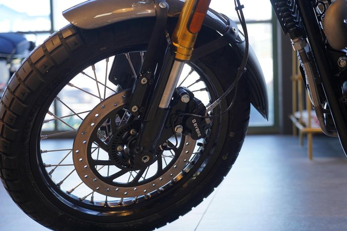 2025 Royal Enfield Bear 650