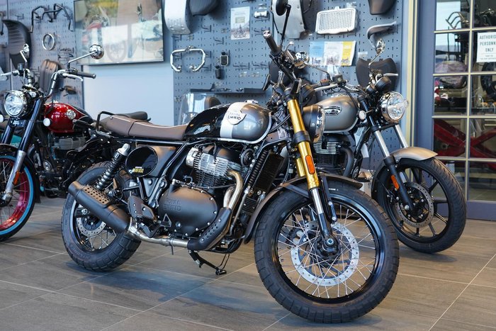 2025 Royal Enfield Bear 650