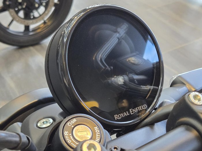2025 Royal Enfield Guerrilla 450
