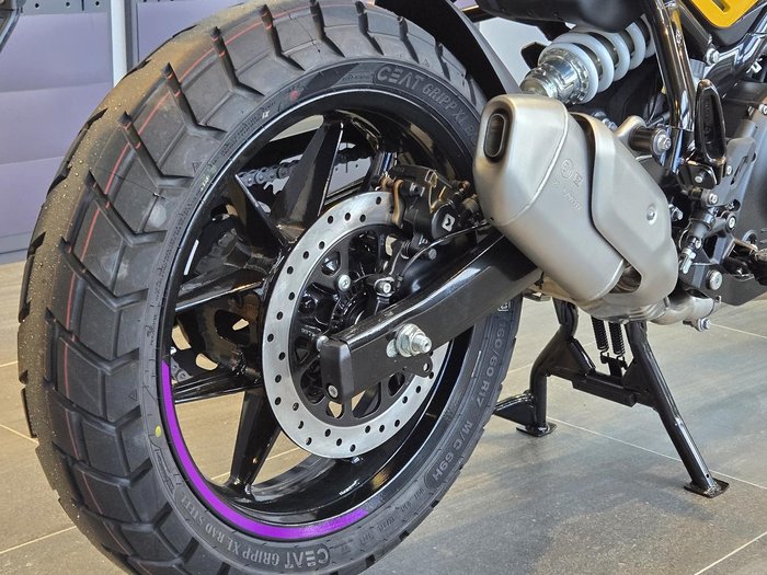 2025 Royal Enfield Guerrilla 450