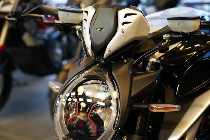 2025 MV Agusta Dragster 800 RR SCS