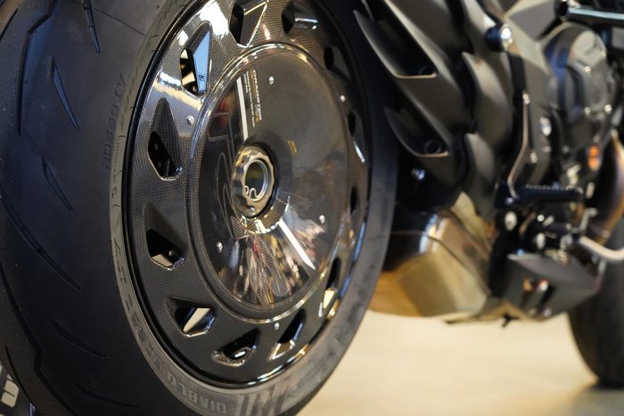 2025 MV Agusta Dragster 800 RR SCS