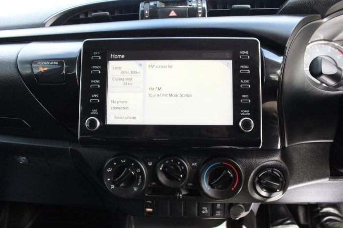 2021 Toyota Hilux SR