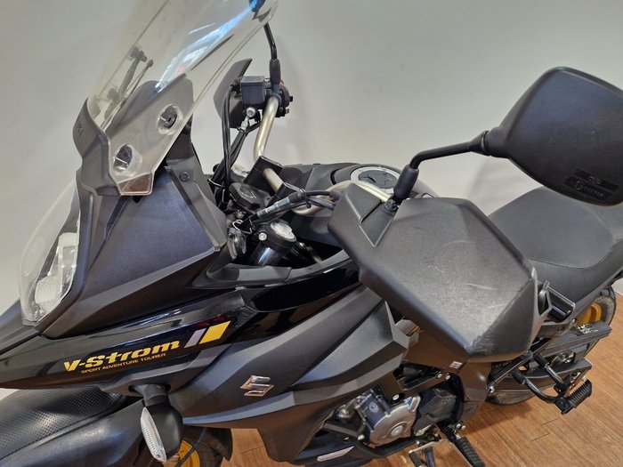 2020 Suzuki V-STROM 650XT (DL650XA) Black
