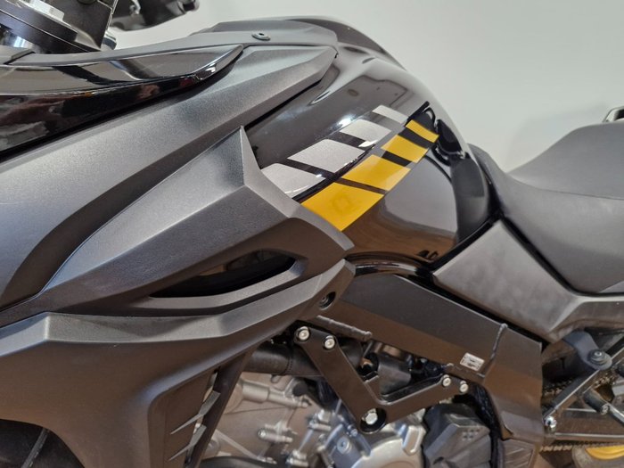 2020 Suzuki V-STROM 650XT (DL650XA) Black