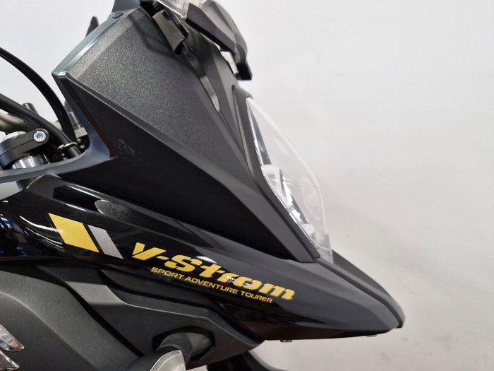 2020 Suzuki V-STROM 650XT (DL650XA) Black