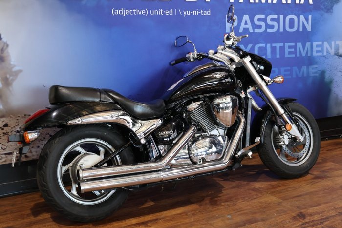 2010 Suzuki VZ800 (BOULEVARD M50) Black