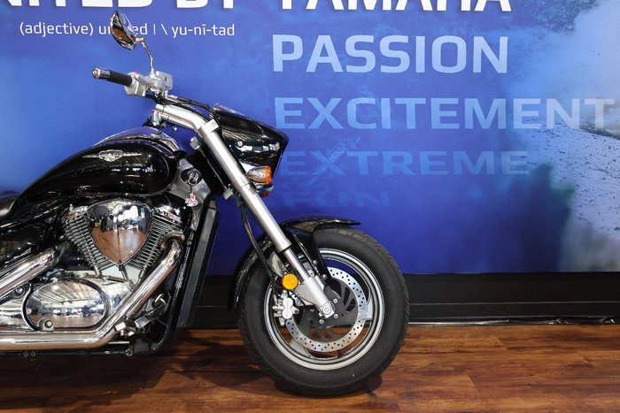2010 Suzuki VZ800 (BOULEVARD M50) Black