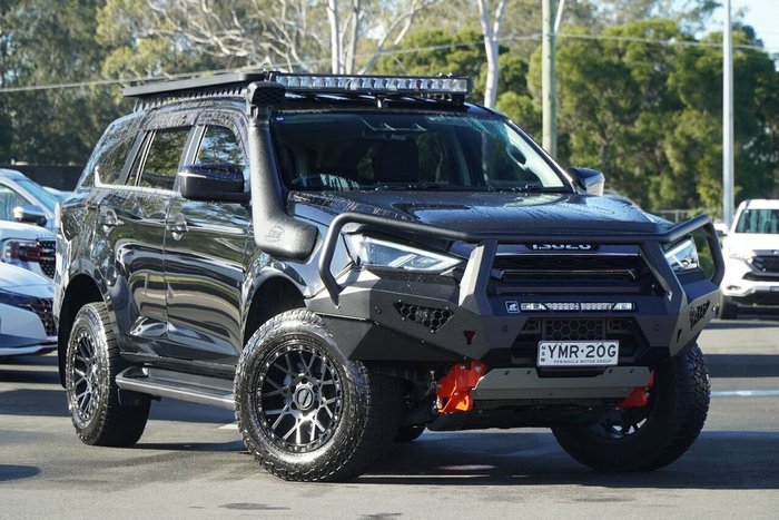 2022 Isuzu MU-X