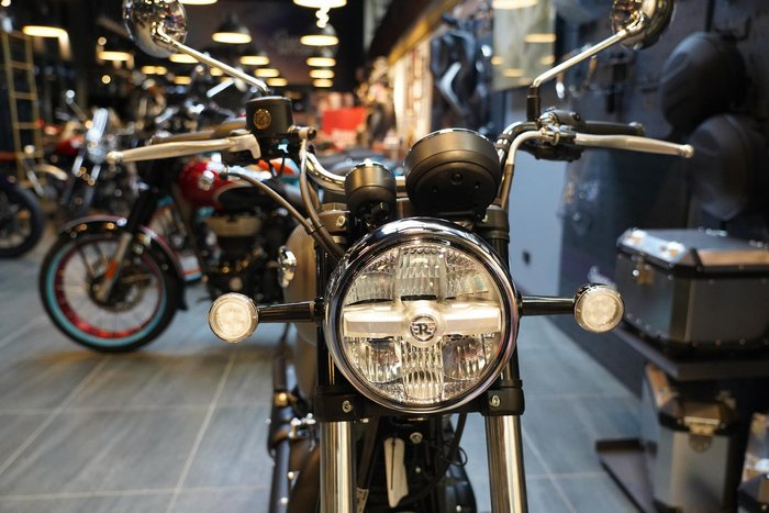 2026 Royal Enfield Meteor 350 Stellar