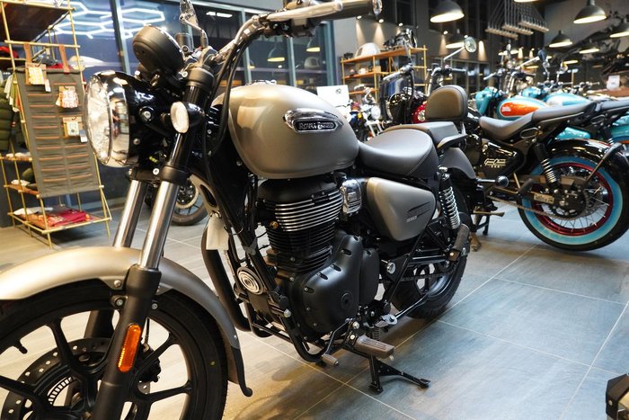 2026 Royal Enfield Meteor 350 Stellar
