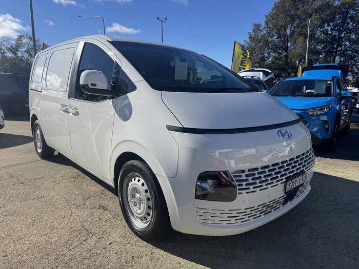 2021 Hyundai STARIA LOAD