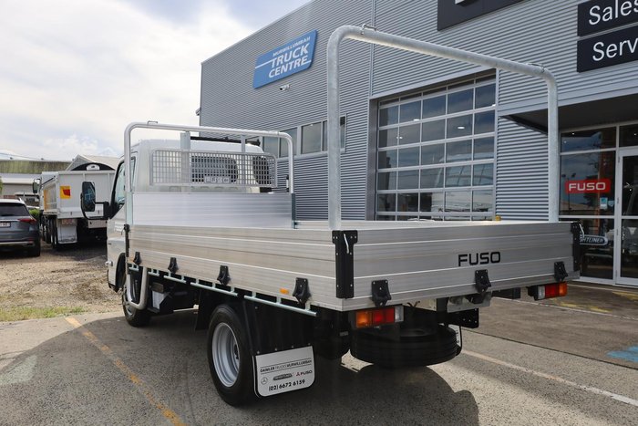 2025 Fuso Canter 515 White