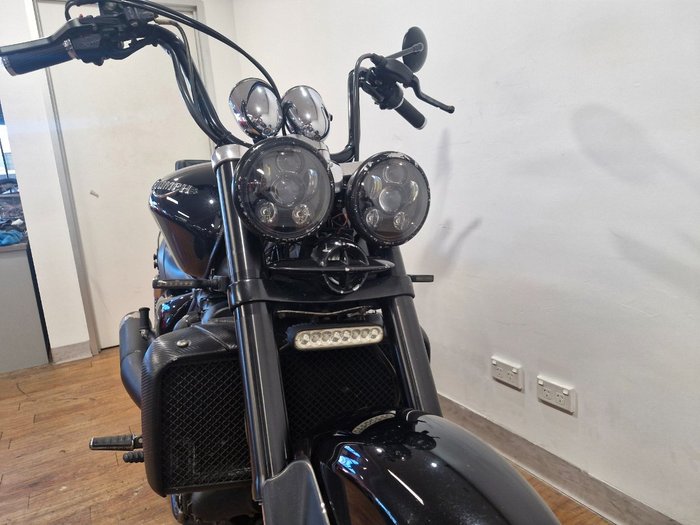 2012 Triumph ROCKET III ROADSTER Black