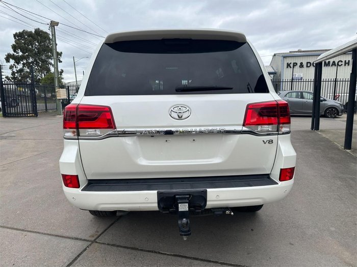 2017 Toyota Landcruiser VX