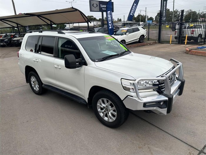 2017 Toyota Landcruiser VX