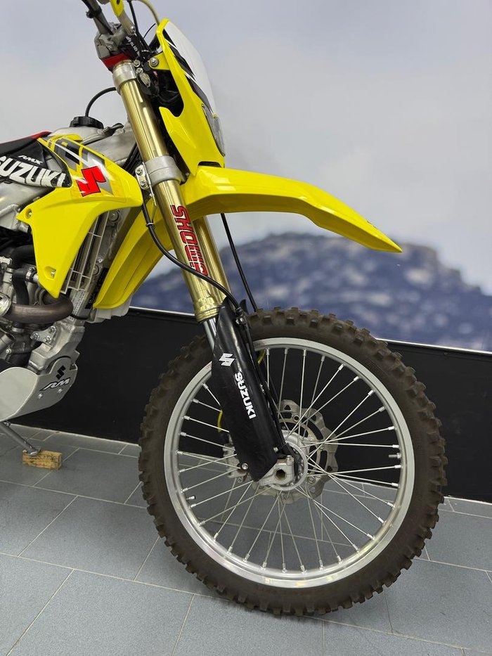 2015 Suzuki