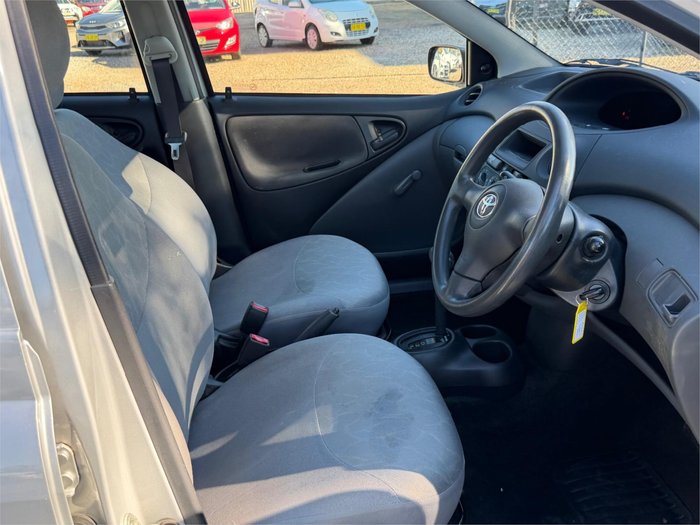 2003 TOYOTA ECHO NCP12R Silver