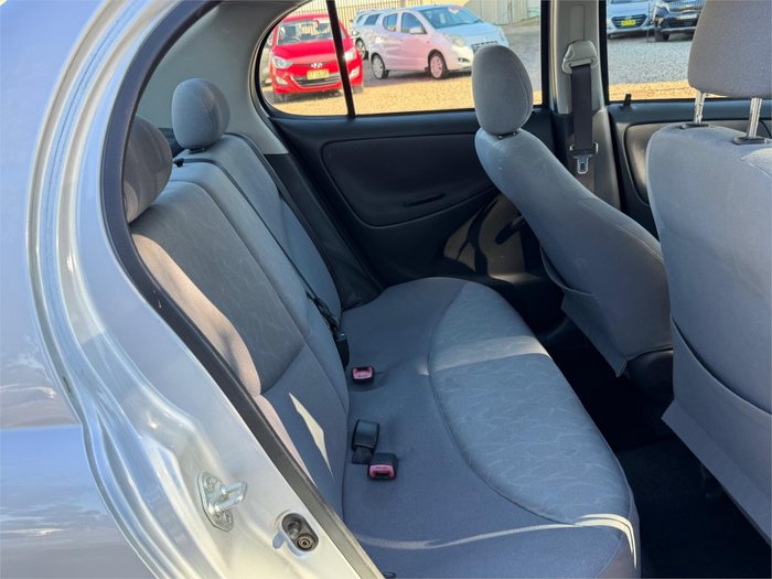 2003 TOYOTA ECHO NCP12R Silver