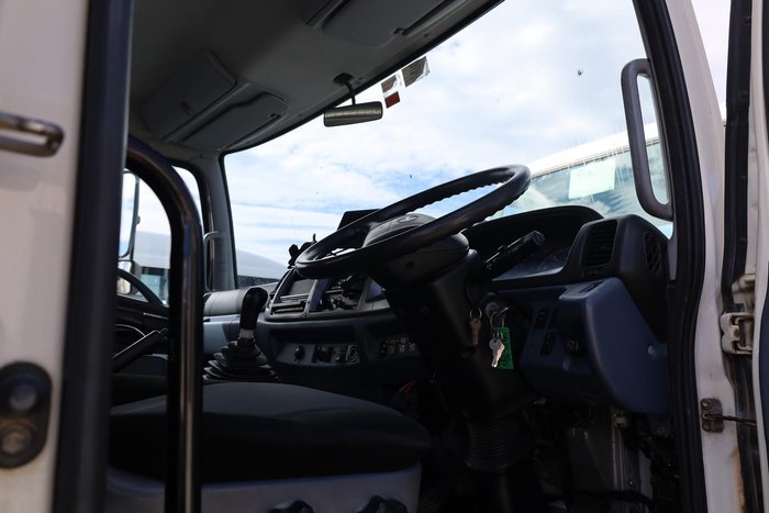 2009 Hino 500 Series FT1022 White