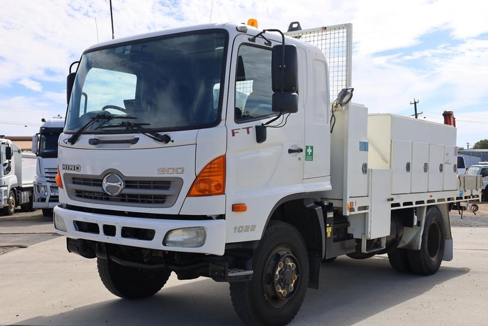 2009 Hino 500 Series FT1022 White