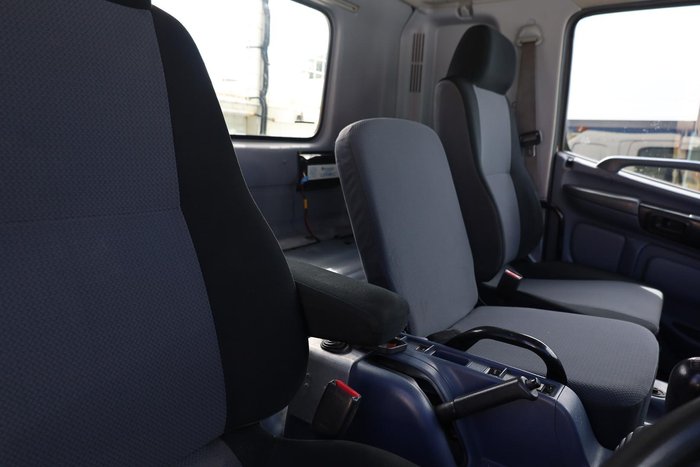 2009 Hino 500 Series FT1022 White