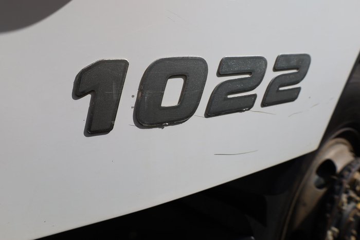 2009 Hino 500 Series FT1022 White