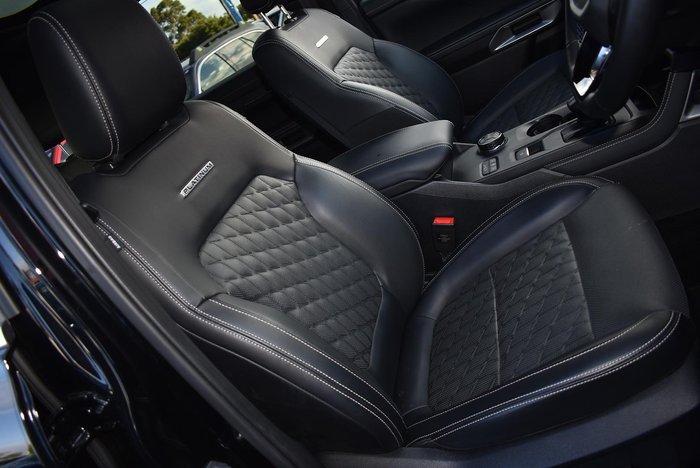 2025 Ford Everest Platinum