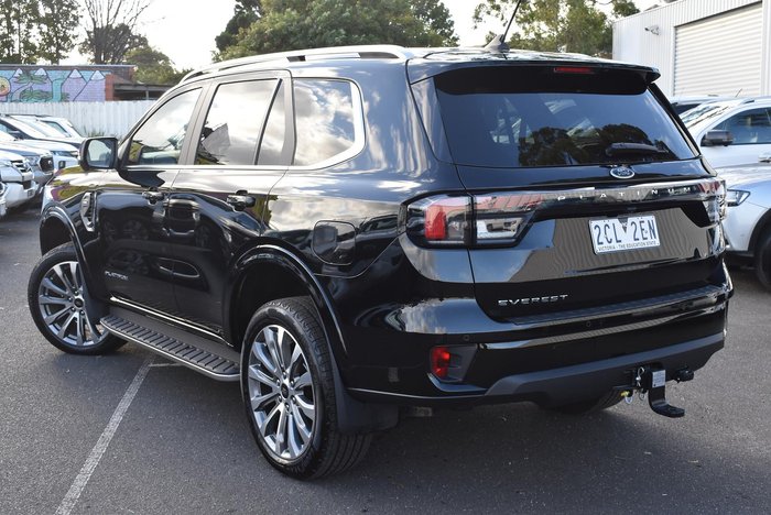 2025 Ford Everest Platinum