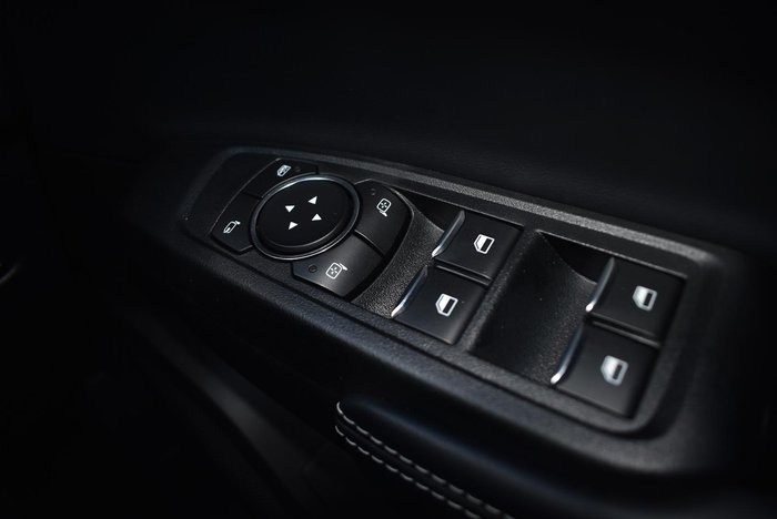 2025 Ford Everest Platinum
